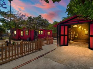 691 E 9th St, Upland, CA 91786