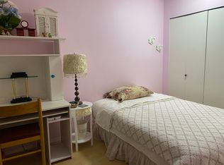 4373 Halifax St #3, Burnaby, BC V5C5Z2
