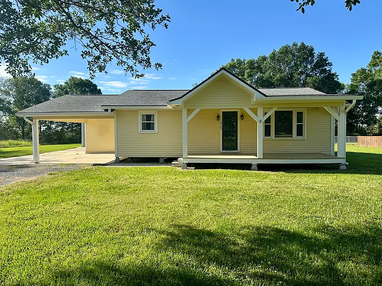 10523 State Highway 92 — Photo 1