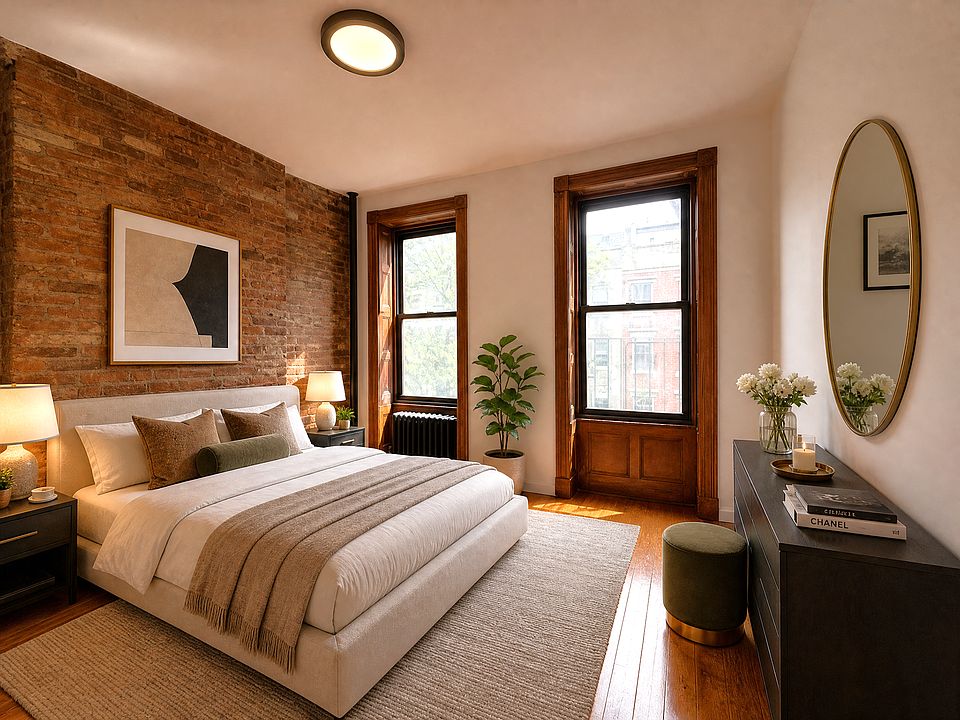 2nd image of 221 E 5th St APT 11