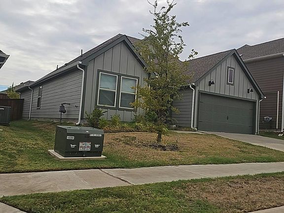3rd image of 13148 Hideaway Ln