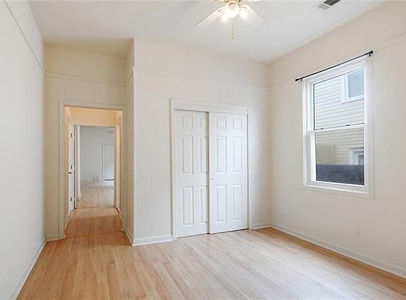 5th image of 1708 Dante St