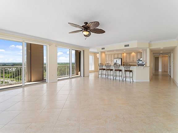 3rd image of 4180 N Highway A1a #1205-B