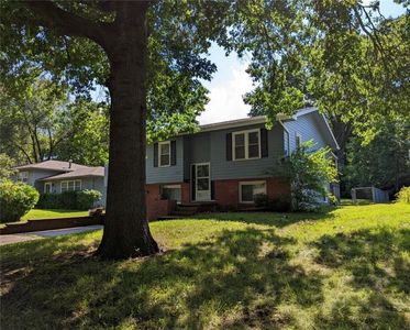 1937 Emerald Dr, Lawrence, KS, 66046