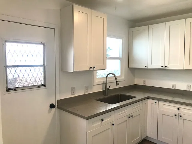 2 bed, 800 sqft, $2,650 — Photo 4