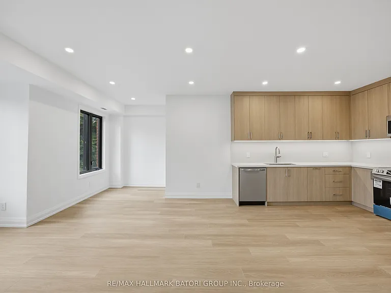 56 Camberwell Rd #1 — Photo 7