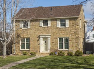 1335 Pinehurst Ave, Saint Paul, MN 55116