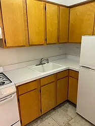 Rented by K & O Realty Associates Inc.