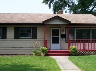 9024 S 51st Ave, Oak Lawn, IL 60453
