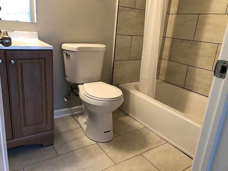 620 S 42nd St #2 — Photo 10