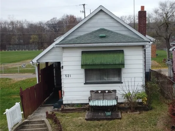 521 N 1st St, Dennison, OH 44621