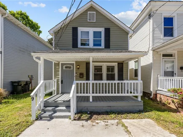 9 Chamberlin Ave W, Hampton, VA 23663