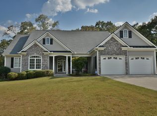 34 C J Dr, Euharlee, GA 30145