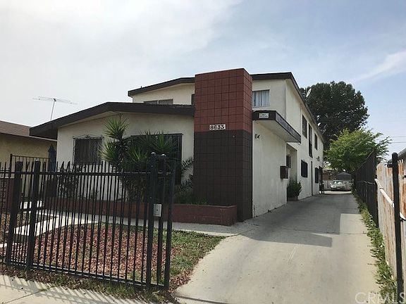 3rd image of 8633 Orchard Ave