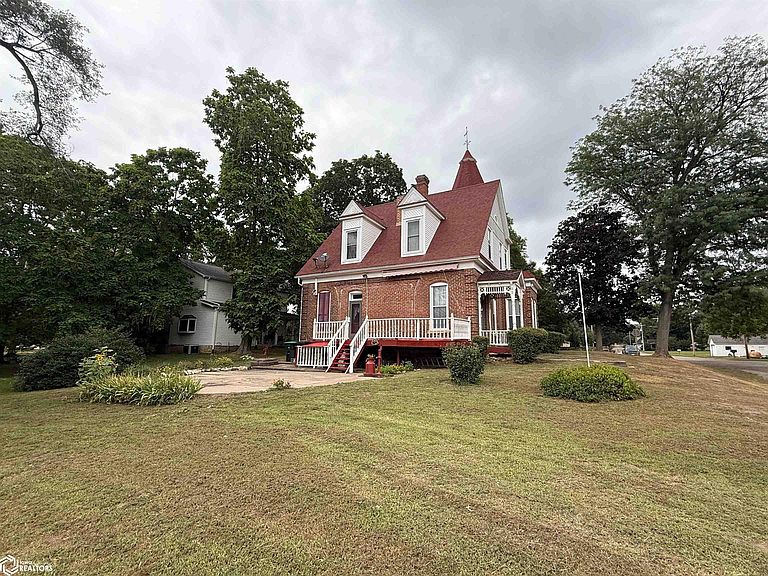 Listing photo 5