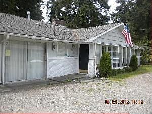 1st image of 9220 Westmont Pl SW