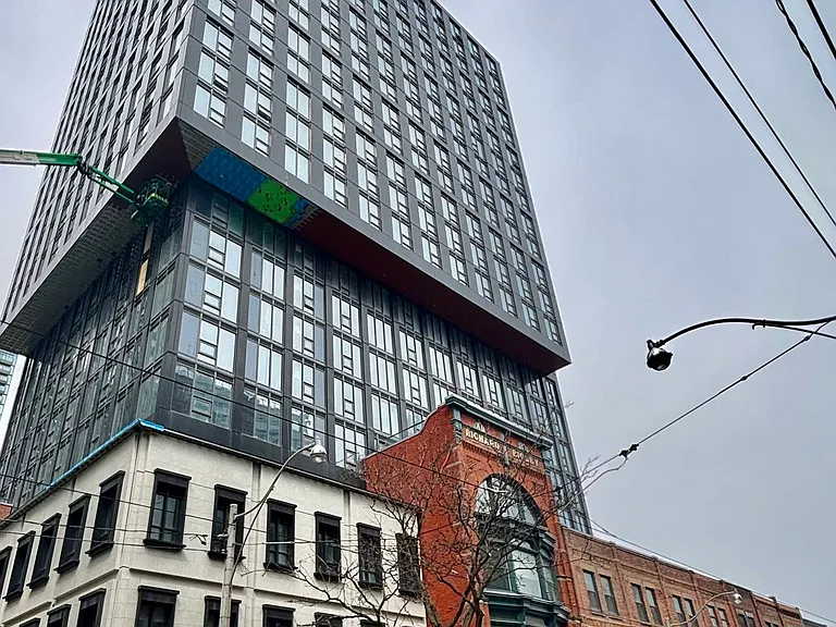 100 Queen St E #3303 — Photo 1