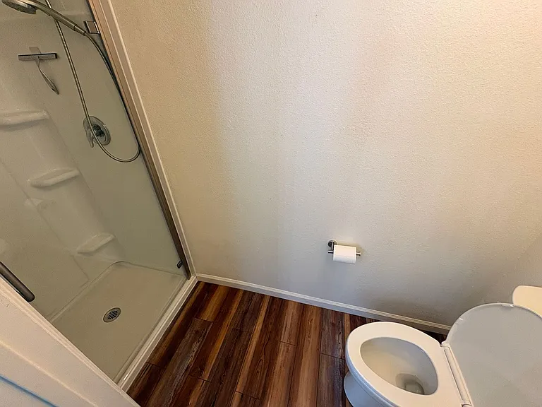 2212 N Edison St — Photo 12
