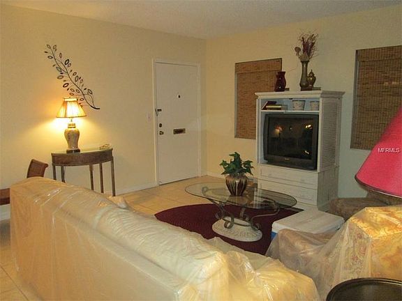 3rd image of 6950 Avenue Des Palais APT 1A
