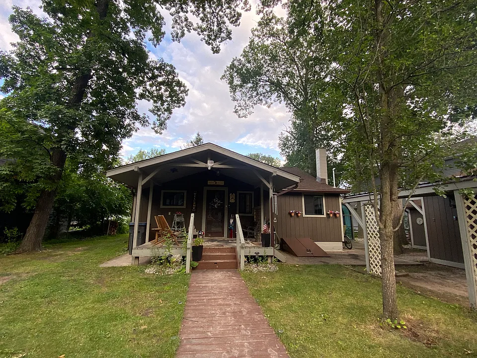 10511 Hickory Dr