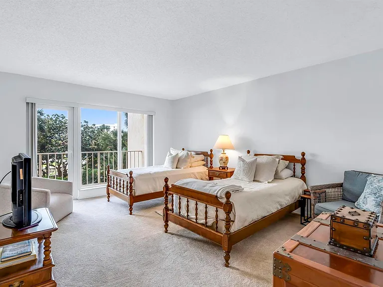 4301 N Ocean Blvd #A206 — Photo 30