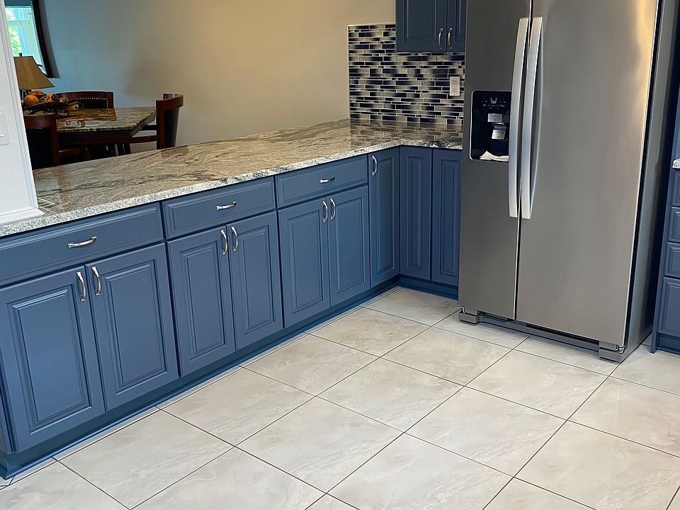 1st image of 5555 Gulf Blvd APT 104