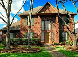 2715 Village Dale Ave, Houston, TX 77059