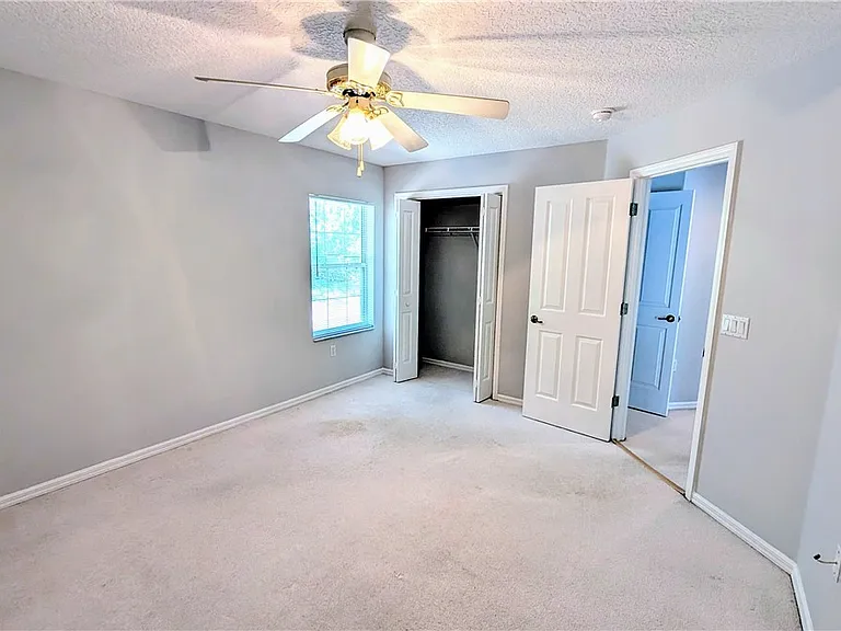 4565 N Allamandra Dr — Photo 6