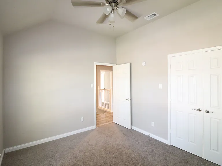 4606 Clay Dr — Photo 39