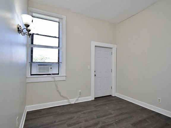 3rd image of 2145 Freeman Ave #2145FREEMANAVENUE-2