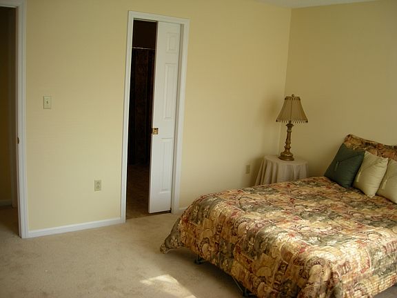 2nd image of 8121 Tremaine Ct APT D