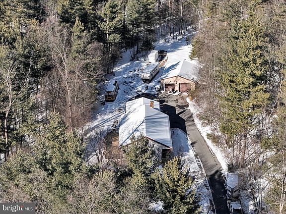 5th image of 53 Victory Church Rd