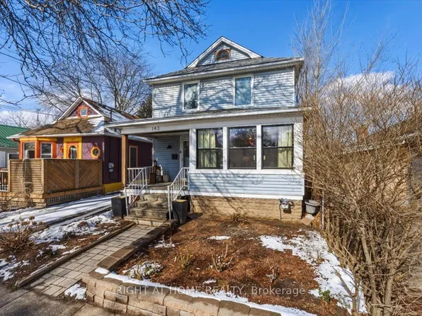 143 Russell Ave, Saint Catharines, ON L2R 1W2