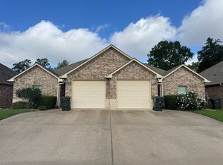 9100 Shadow Oak Dr, Tyler, TX 75707
