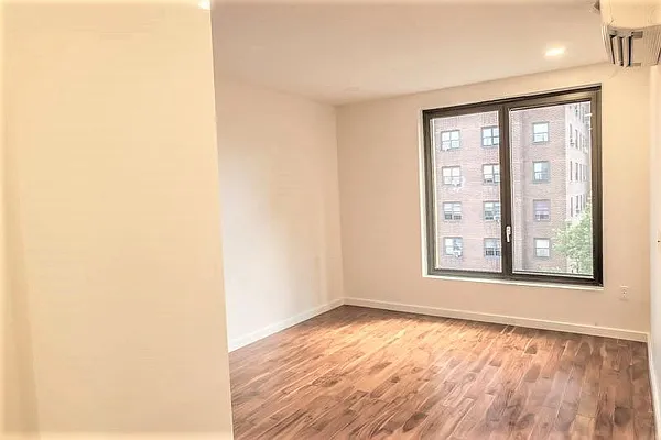 Rented by Technocraft Inc. | media 7