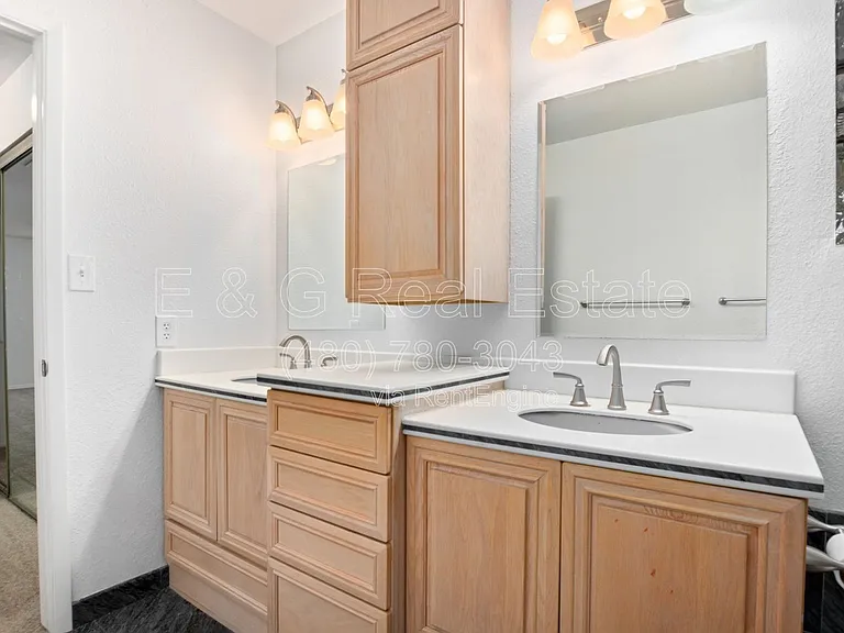 2522 S Mulberry — Photo 19