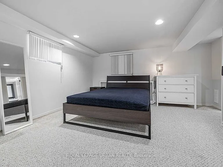 377 Mortimer Ave #BASEMENT — Photo 15