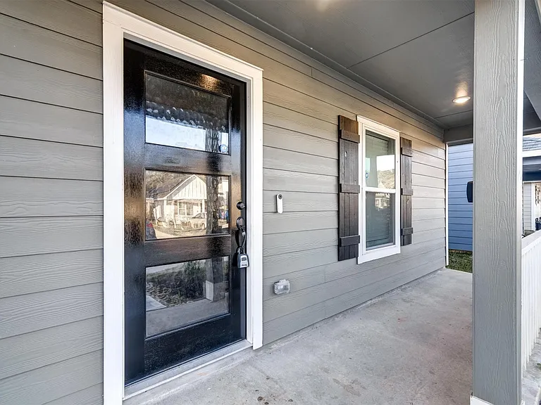 16428 Jasmine Marie Pl — Photo 4