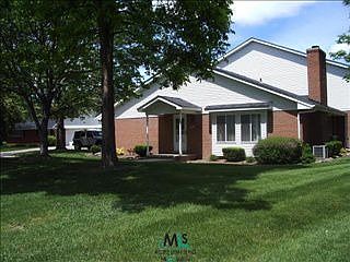 2nd image of 42073 Toddmark Ln