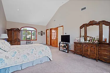 Sold by Century 21 Amiable Realty Group II Inc