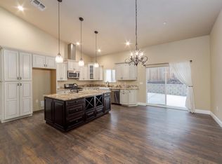 3882 Peach Dr, Loomis, CA 95650