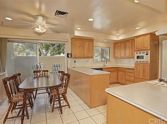 5th image of 23531 Mariano St