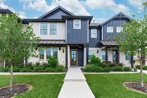 Tavolo Park Townhomes Photo 1