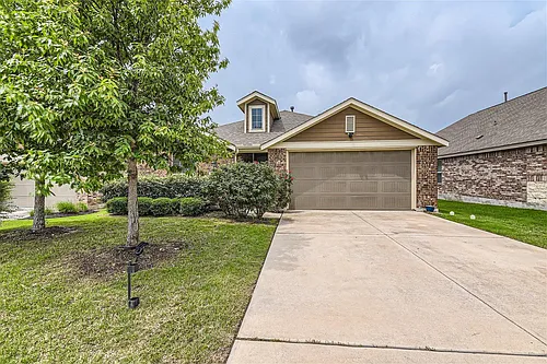 7010 Etna Way Photo 1
