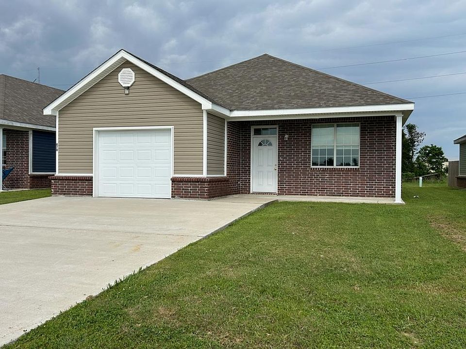 1st image of 878 Derry Dr
