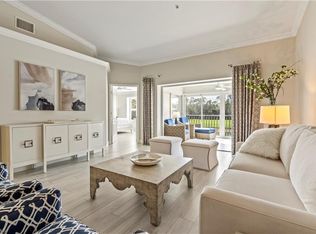 8520 Naples Heritage Dr APT 921, Naples, FL 34112