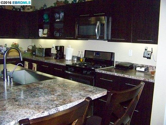 3rd image of 2247 Eastport Dr