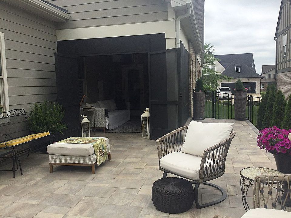 2nd image of 629 Sire Avenue #141