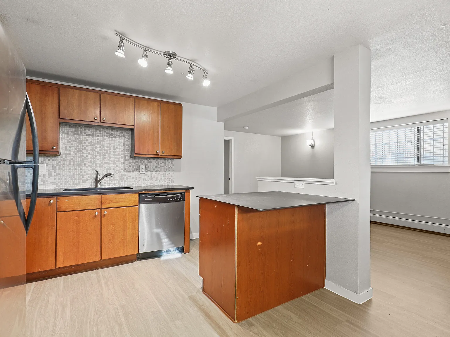 Mulberry Flats — Photo 3