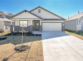 128 Big Sandy Creek Dr, Hutto, TX 78634
